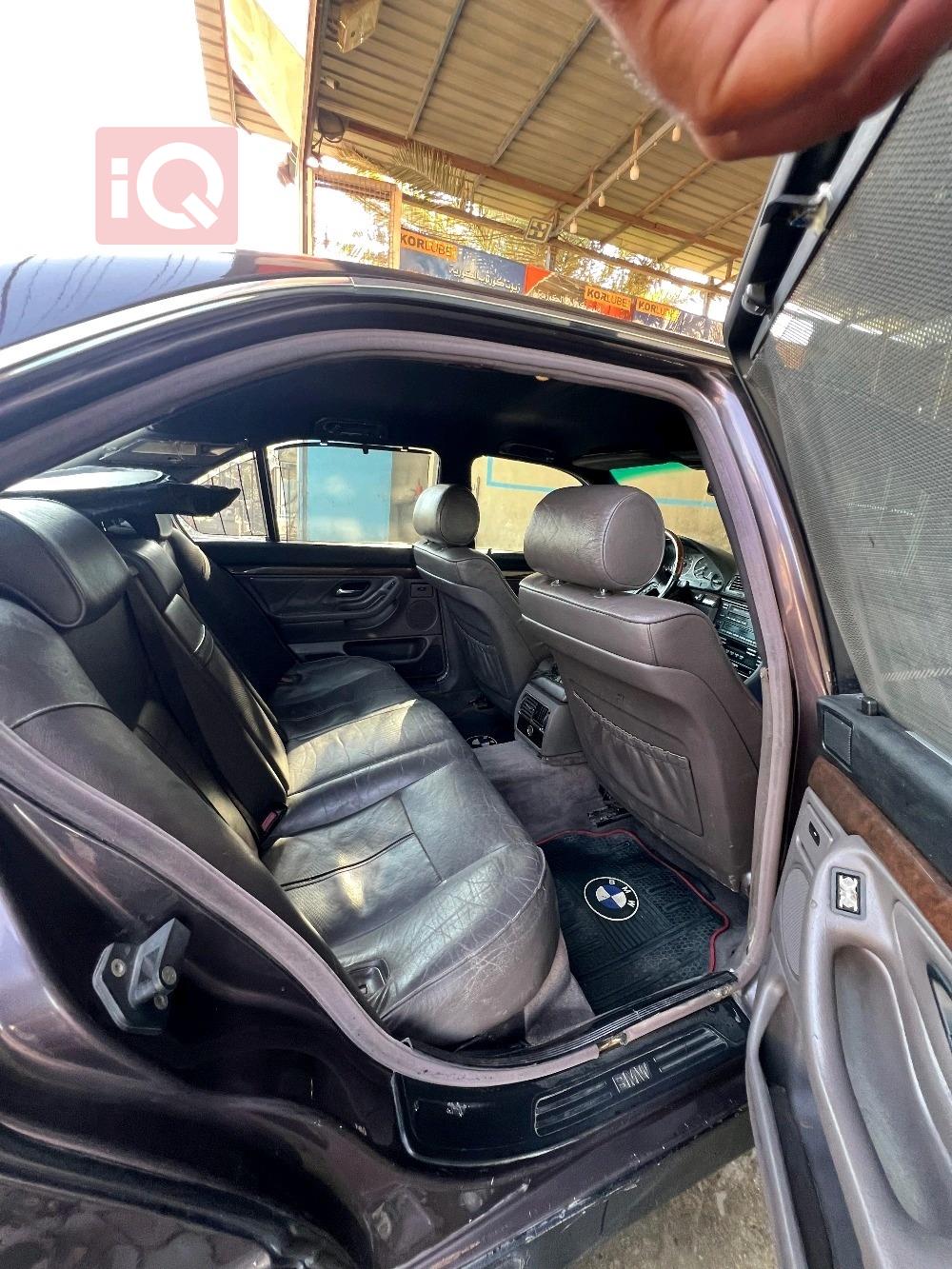 BMW 7-Series
